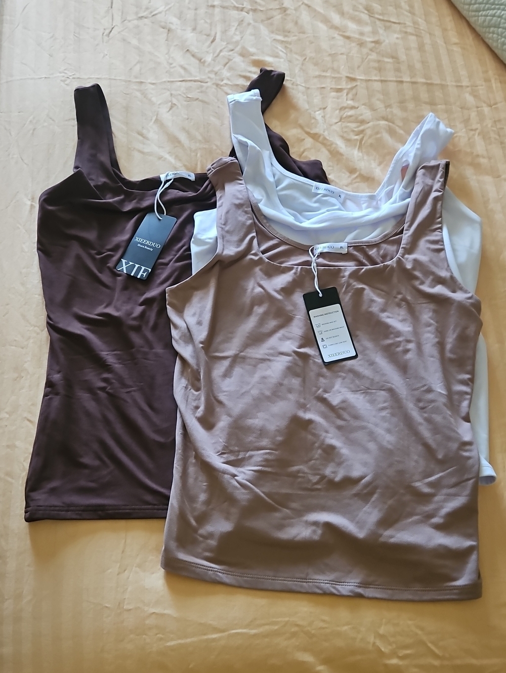 Women’s Scoop Neck Tank Top - Brown, Taupe, White